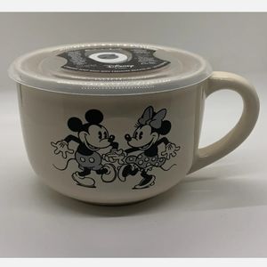 DISNEY Mickey And Minnie Mouse A Great Pair - 24 oz Soup Mug w/  Pressurized Lid